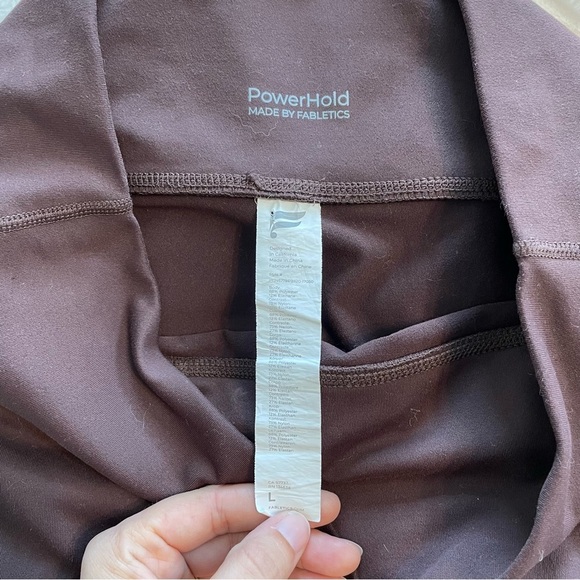 Fabletics | Define PowerHold® Split Hem Legging in Cacao Brown - Picture 9 of 14